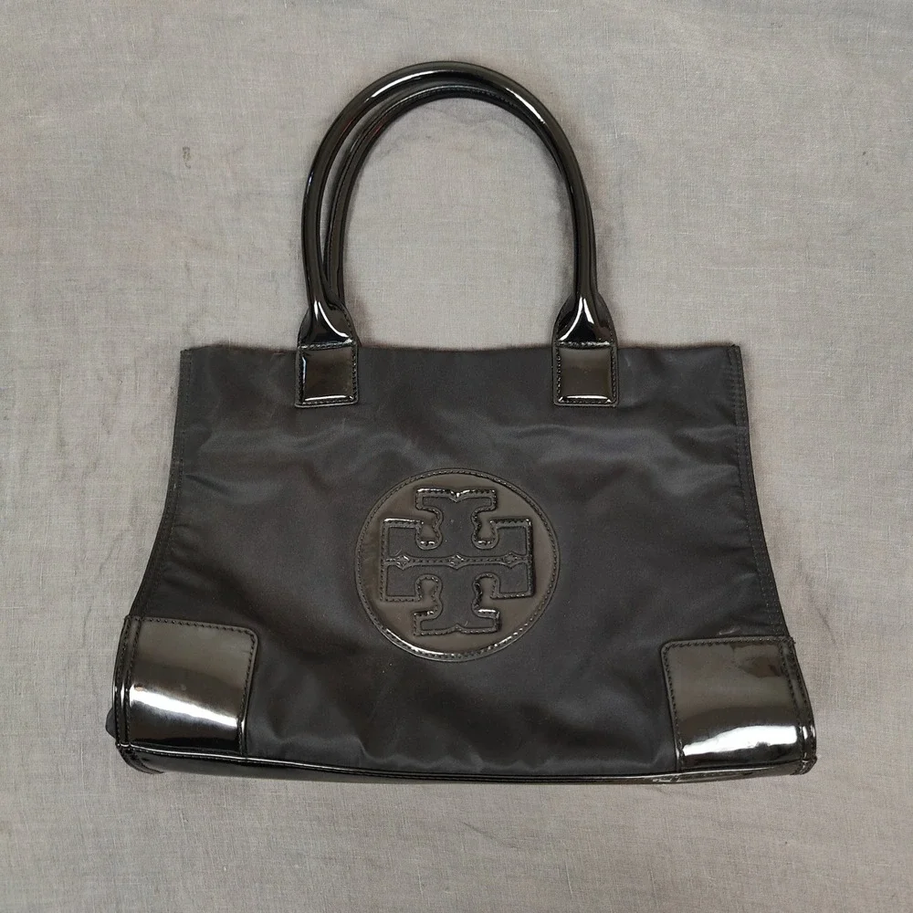 Tory Burch tory burch